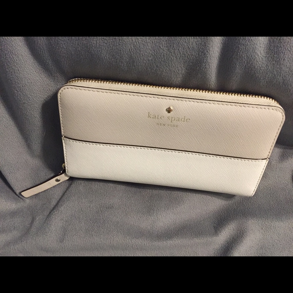 Kate Spade Zip-Around Wallet